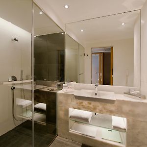 Apartament z łóżkiem king-size